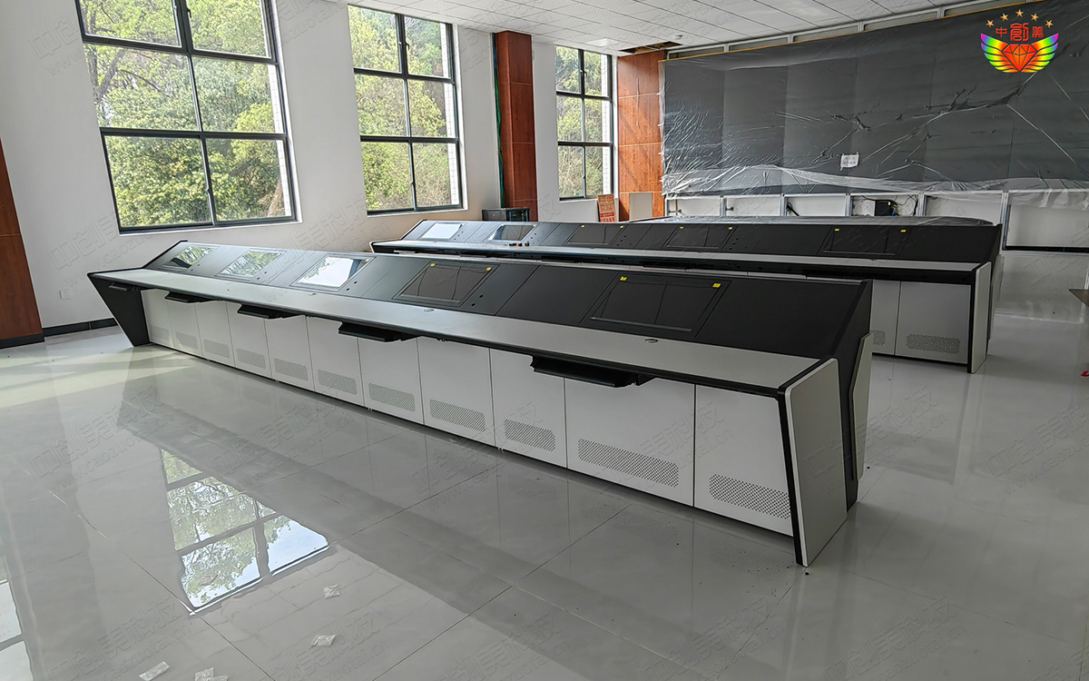 韶關(guān)某部隊(duì)監(jiān)控臺(tái)圖片